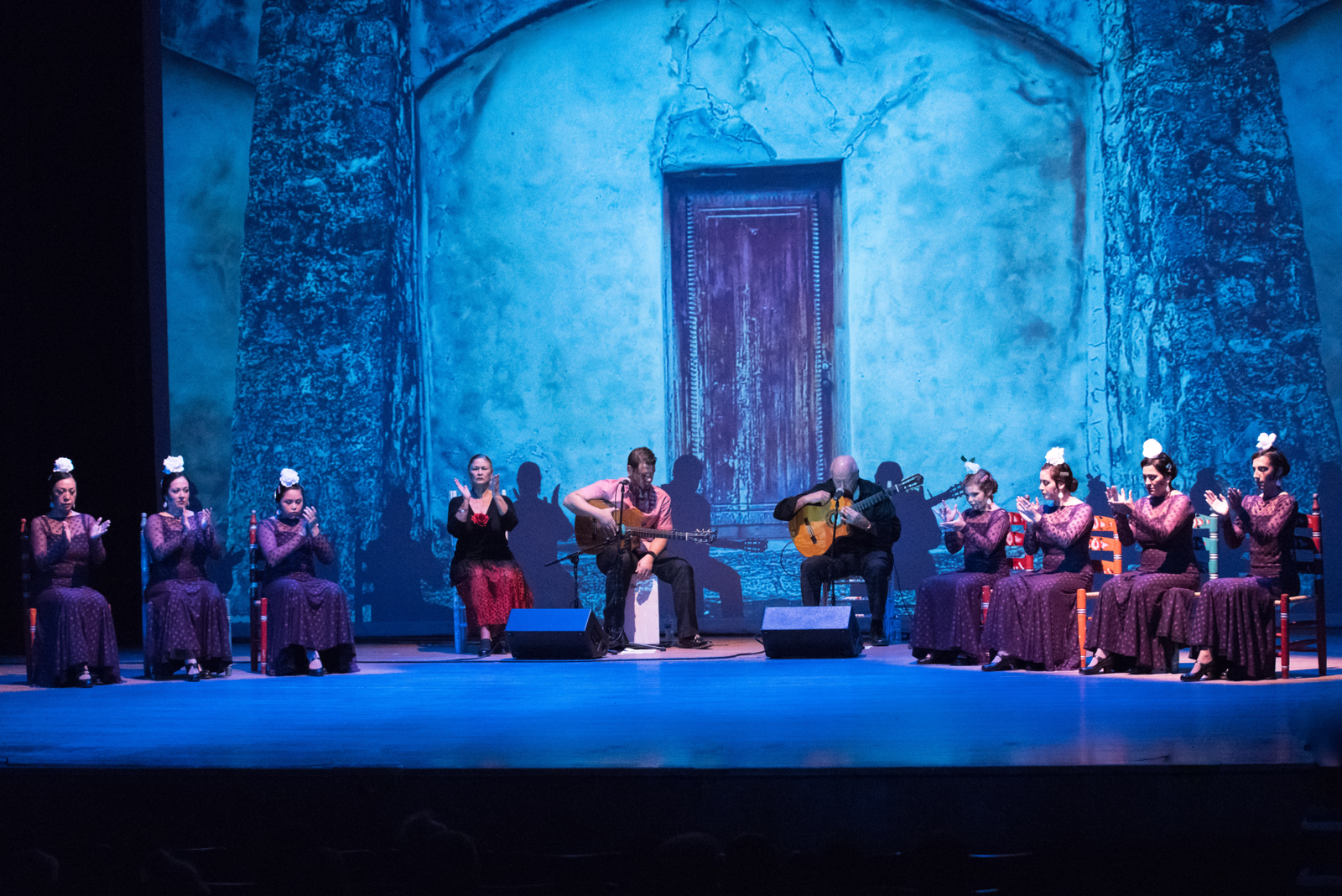 Raíces de Arte Español dancers performing flamenco