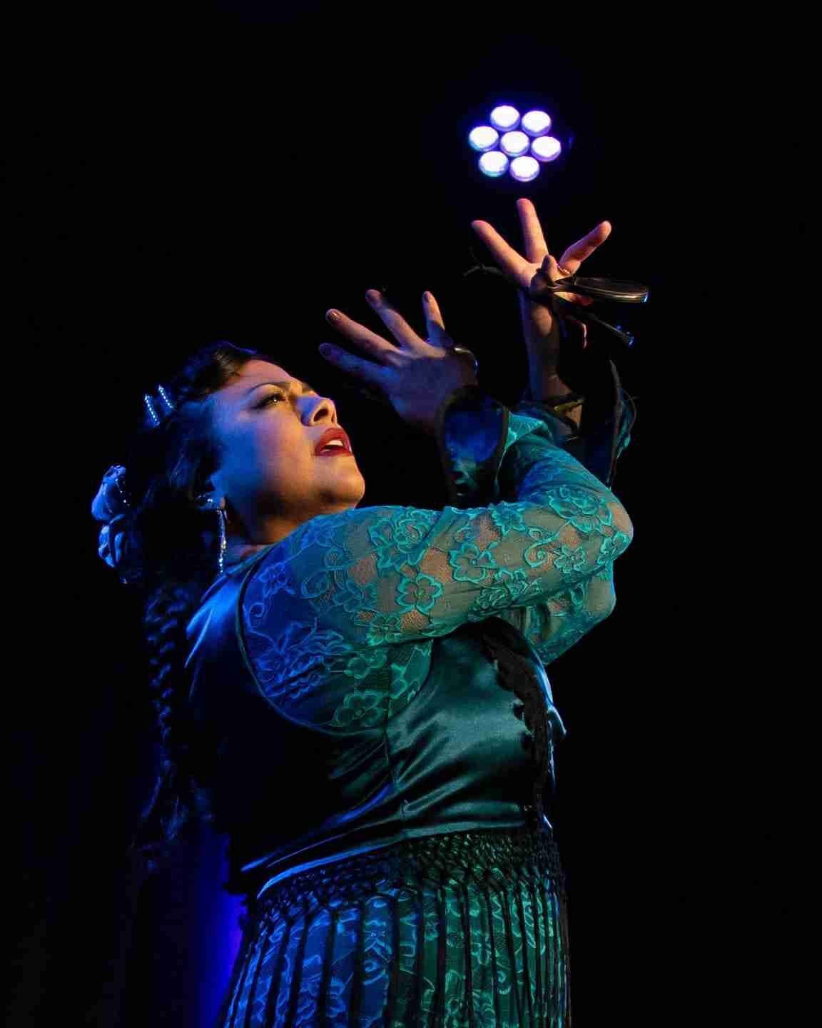 Andrea Hernández González “La Flor” performing flamenco