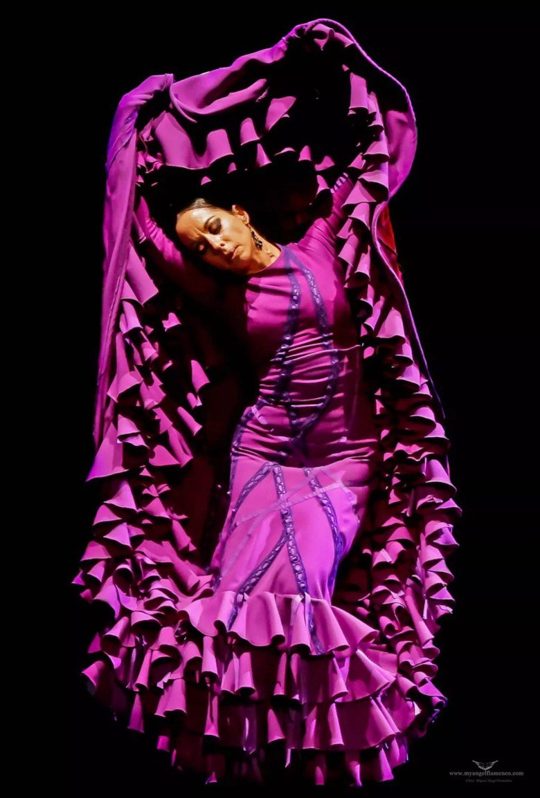Belén Maya performing flamenco with Arte y Pasión