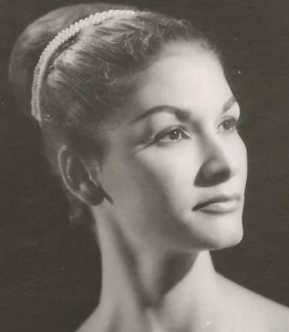 Carmen La Chiqui Linares, founder and director of Raíces de Arte Español