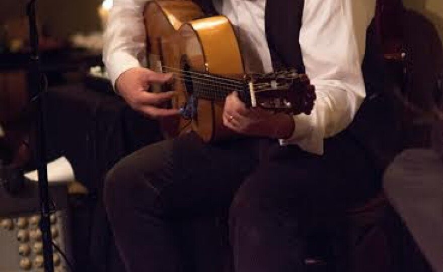 Luis Linares performing flamenco